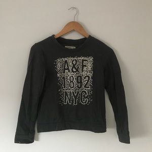 Abercrombie kids gray sweater size 11/12
